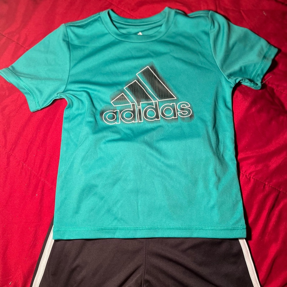 Boys 2-Piece Adidas Set